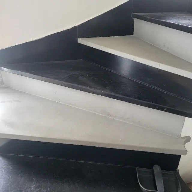 Renovation escalier marbre