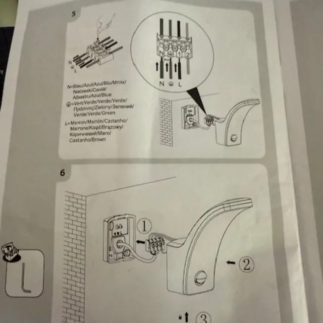 lampe inspire modèle Lakko