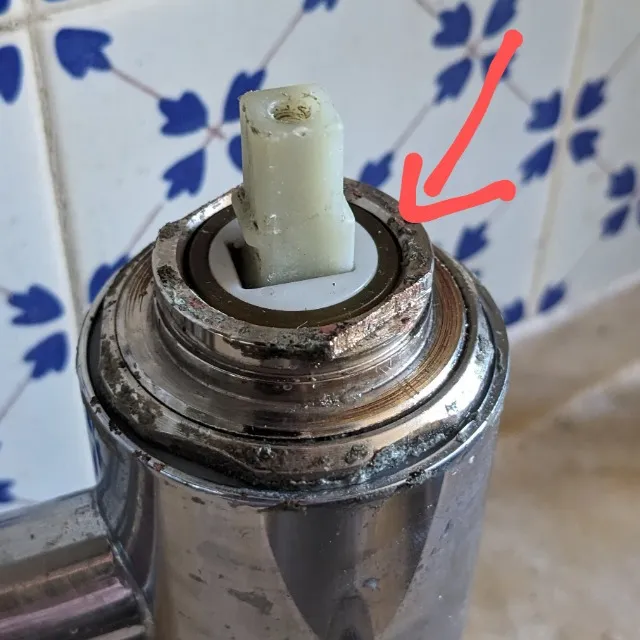 Comment dévisser cela ?