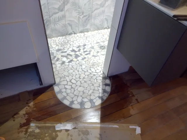 Douche à l'italienne